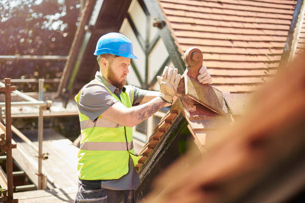 Best Local Roofing Companies  in Waynesburg, OH